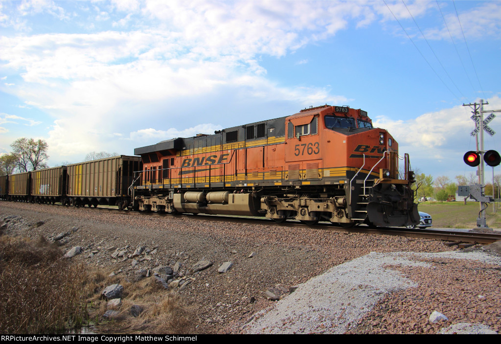 BNSF 5763 - DPU